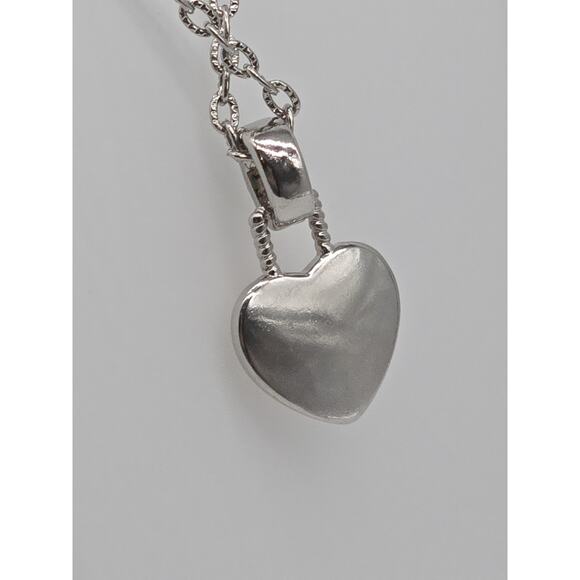 Diamonds International Diamond Heart Pendant 18" Necklace Silver Gold Finish - Picture 4 of 9